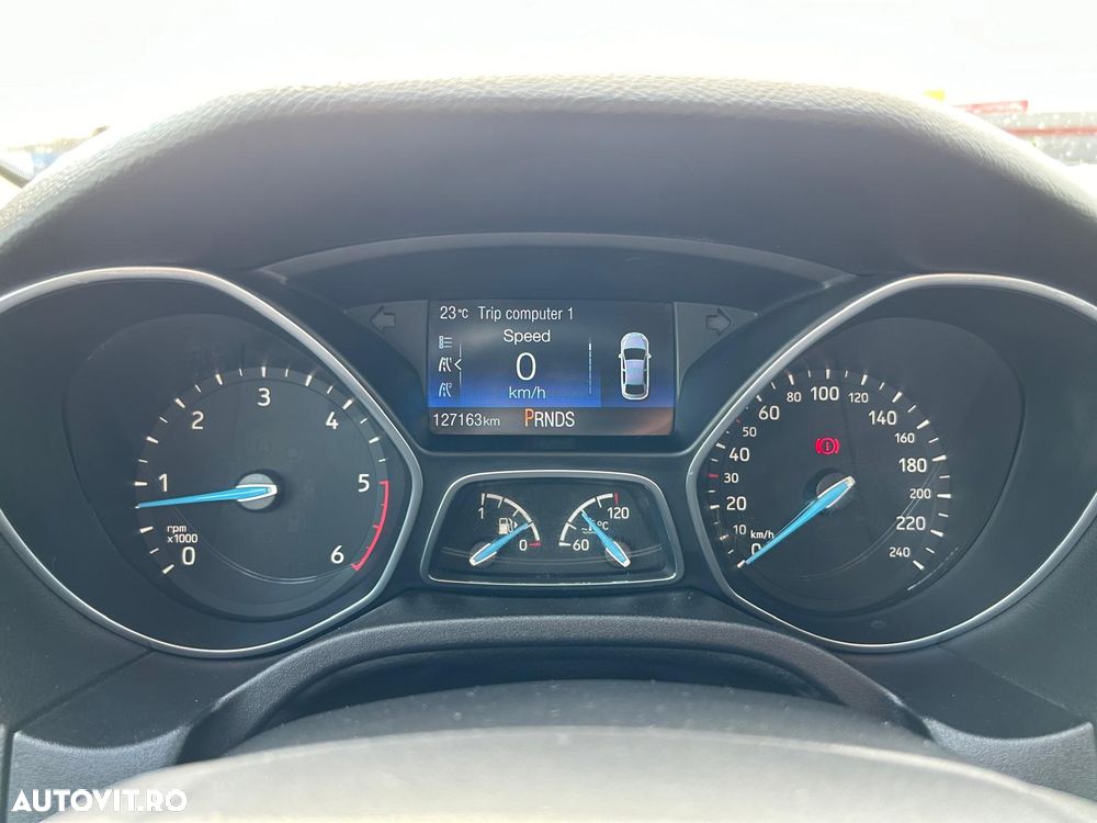 Ford Focus 1.5 EcoBlue Active - 9