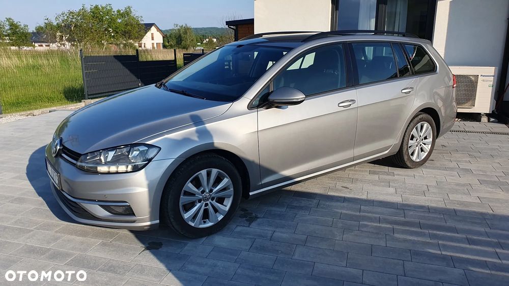Volkswagen Golf 1.0 TSI BMT Comfortline - 5