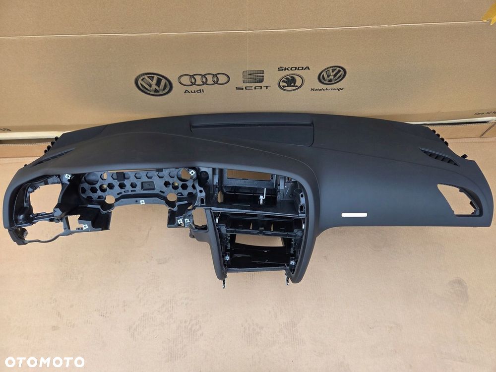 AUDI OE A5 8T LIFT DESKA ROZDZIELCZA KONSOLA ORYGINAŁ 8T1857041F - 1