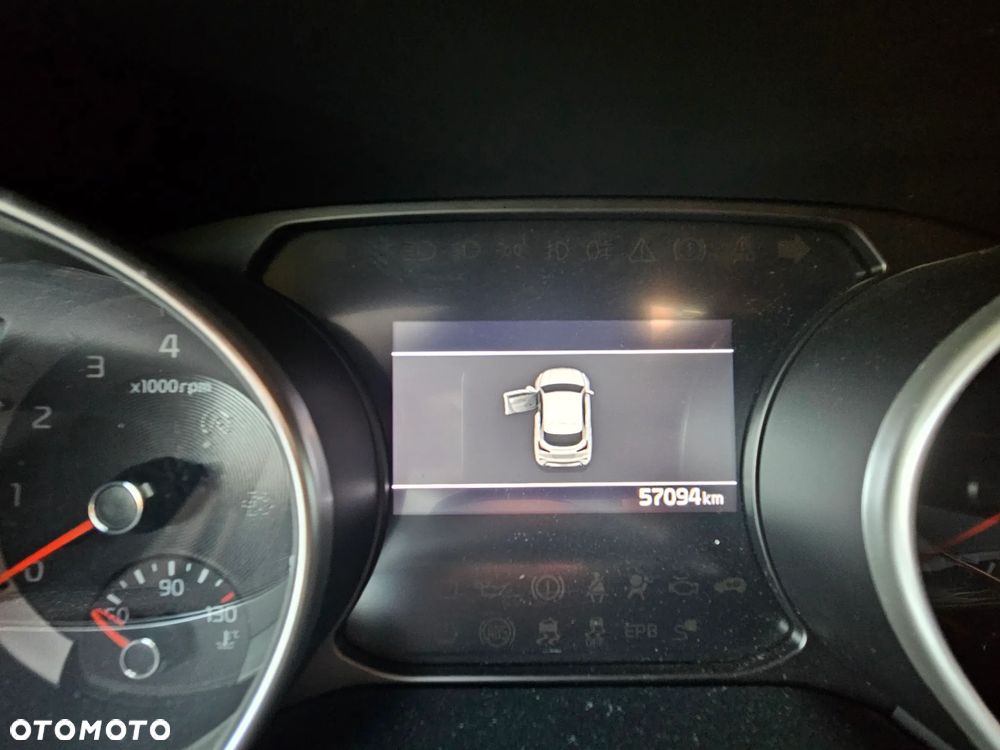 Kia XCeed 1.5 T-GDI Business Line - 17