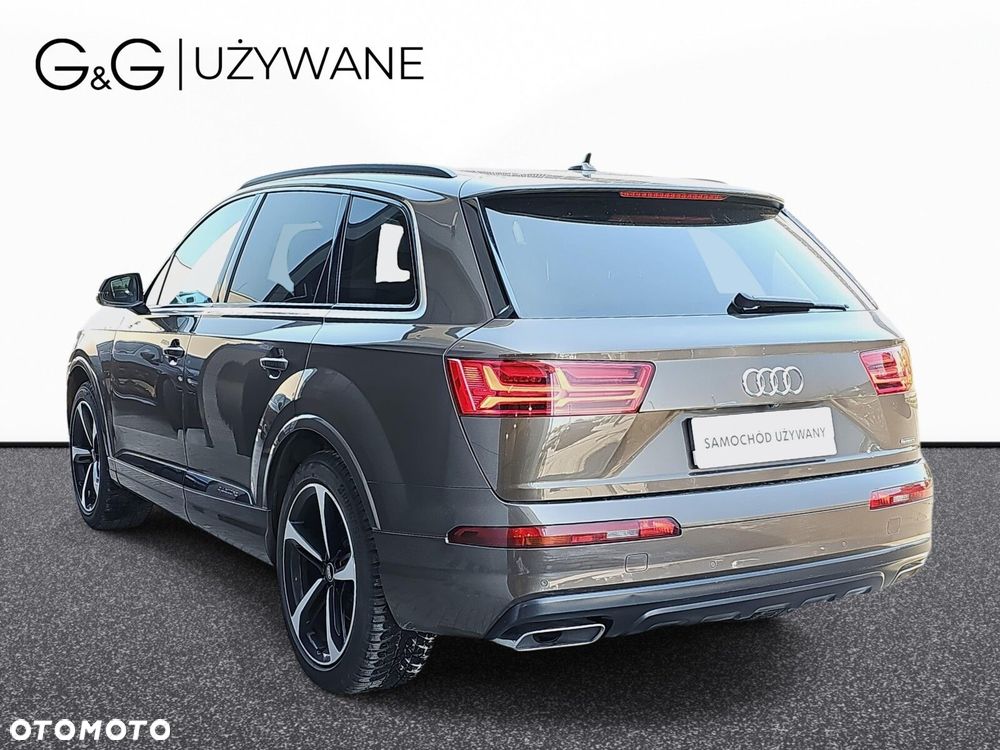 Audi Q7 - 8
