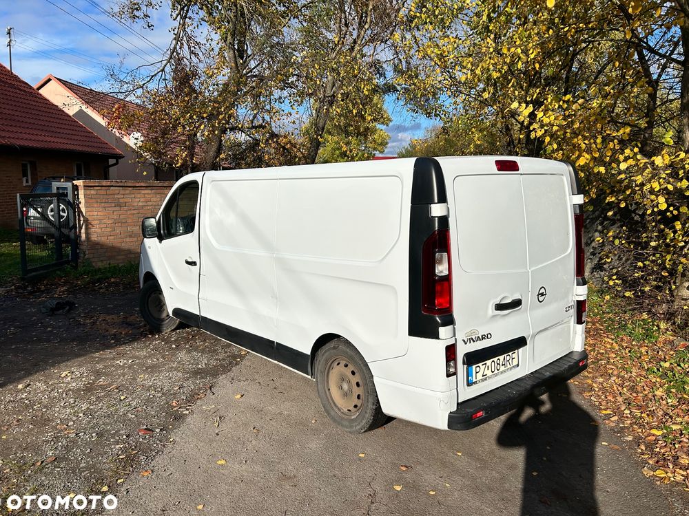 Opel Vivaro - 2