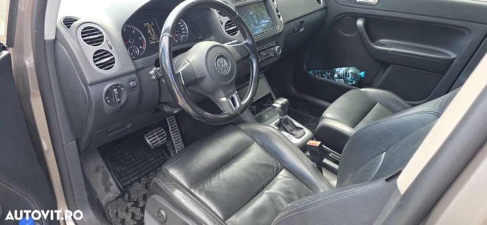 Volkswagen Golf Plus CrossGolf 2.0 TDI DPF DSG - 12