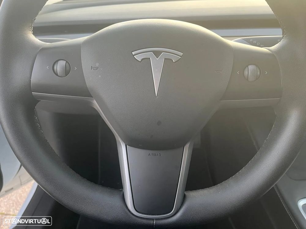 Tesla Model 3 RWD - 23