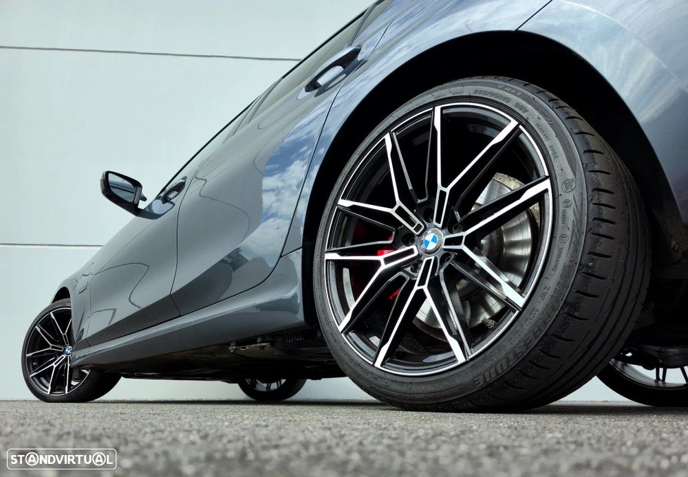 BMW 330 e Pack M Auto - 7