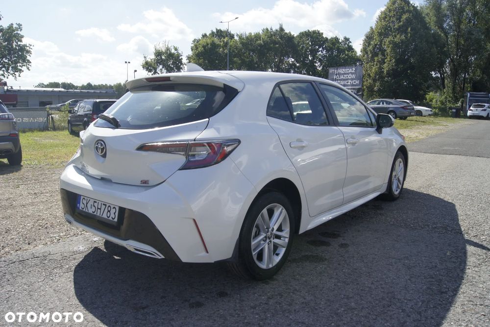 Toyota Corolla - 5