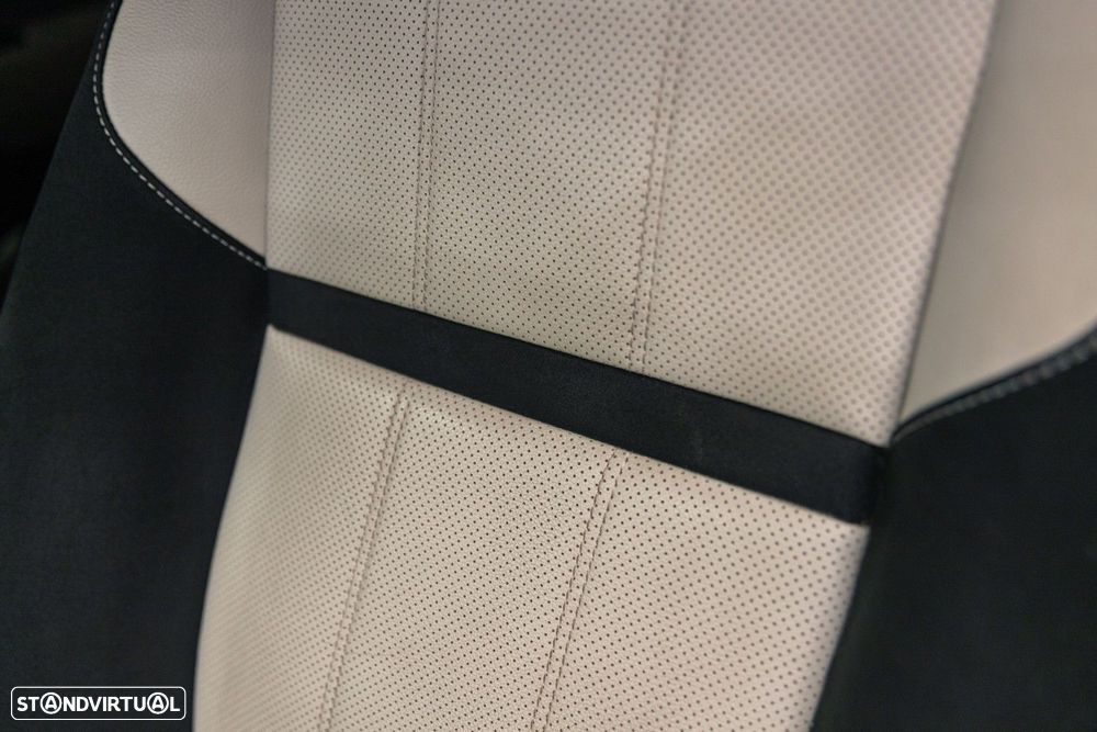 Land Rover Range Rover Velar 2.0 D R-Dynamic - 21