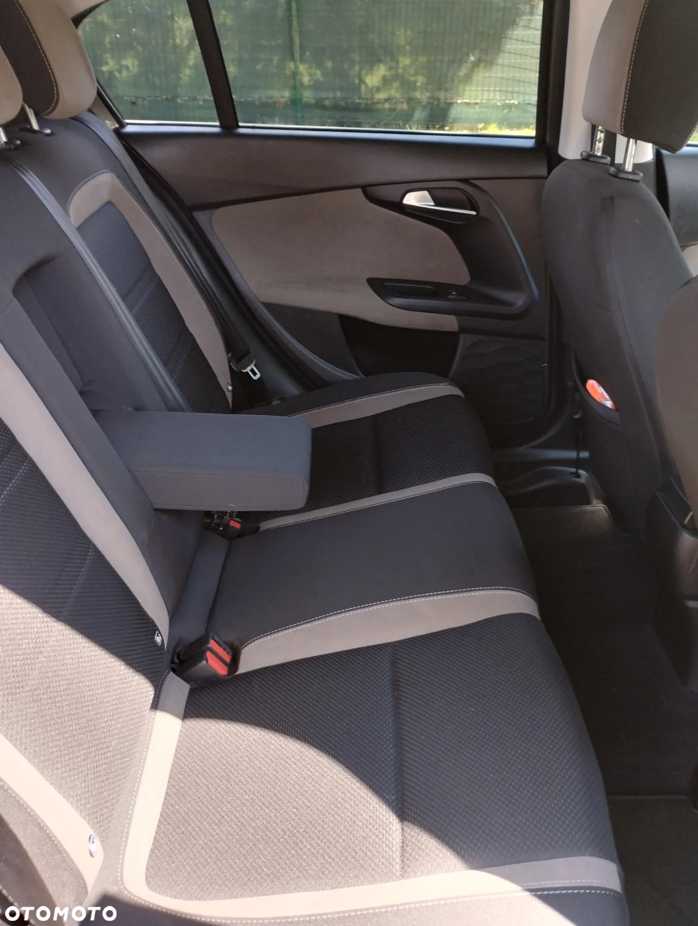 Fiat Tipo 1.4 T-Jet 16v Lounge EU6d - 9