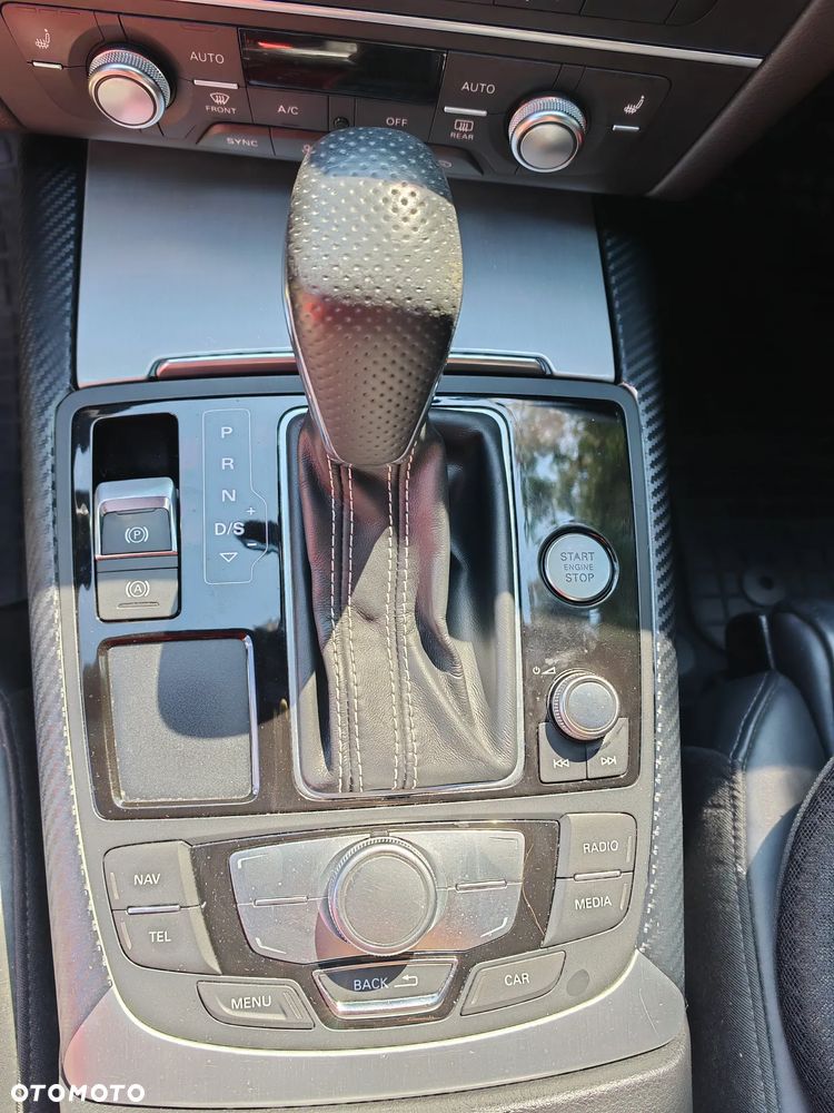 Audi A6 Avant 3.0 TDI S tronic - 5
