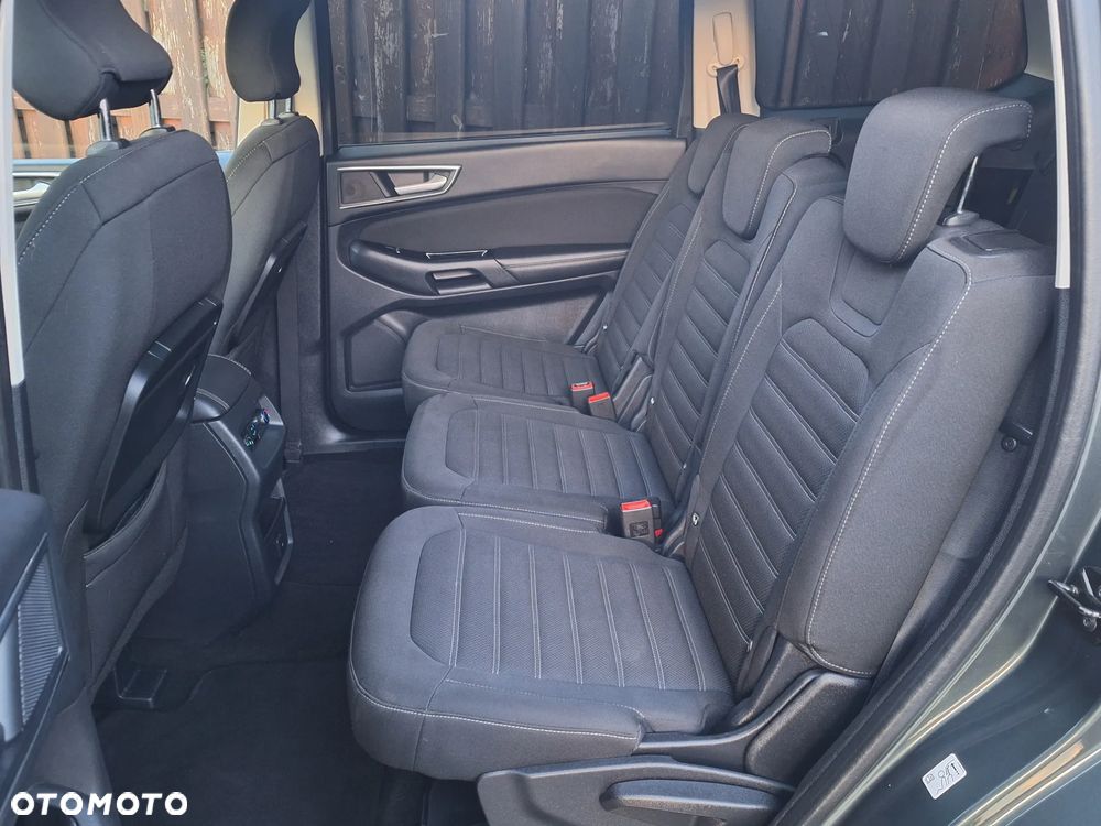 Ford Galaxy - 19