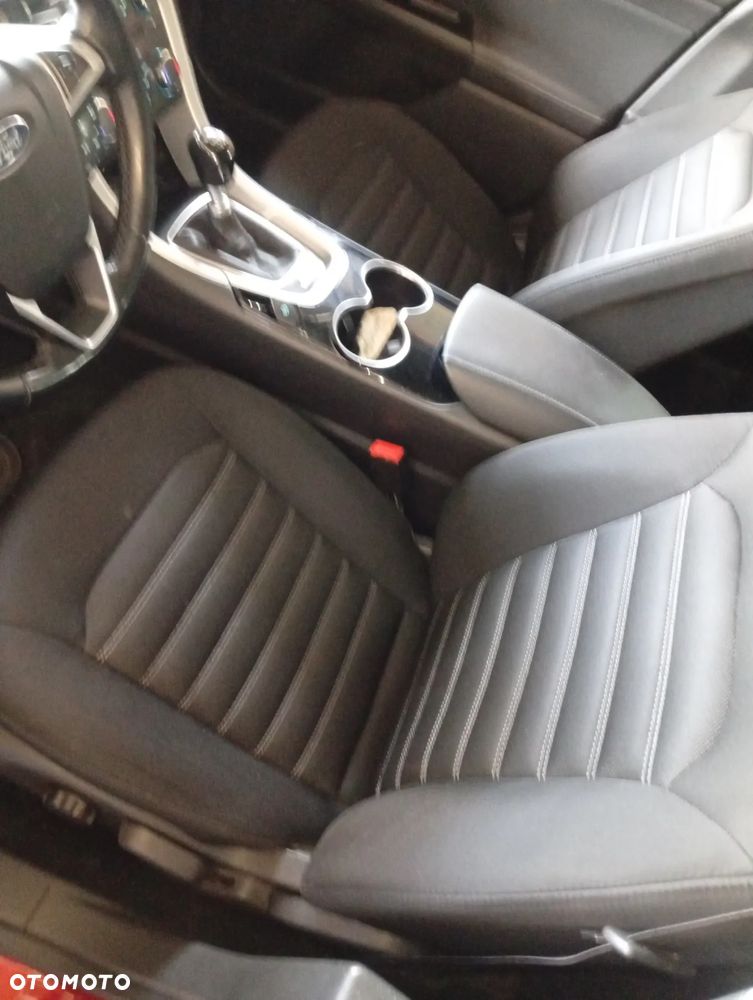 Ford Mondeo 2.0 TDCi Titanium - 20