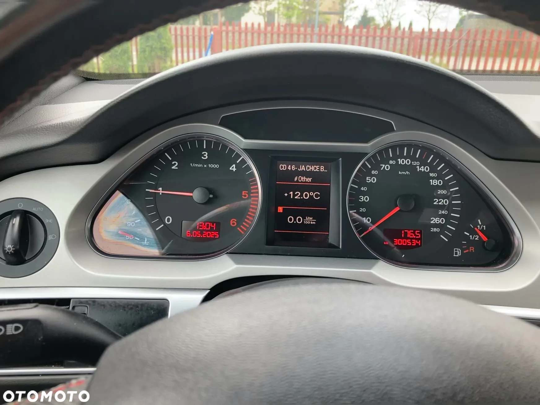 Audi A6 - 4