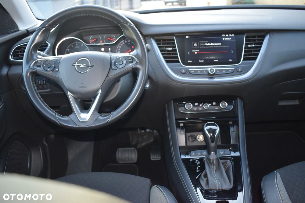 Opel Grandland X 1.6 Start/Stop Automatik Business INNOVATION - 23