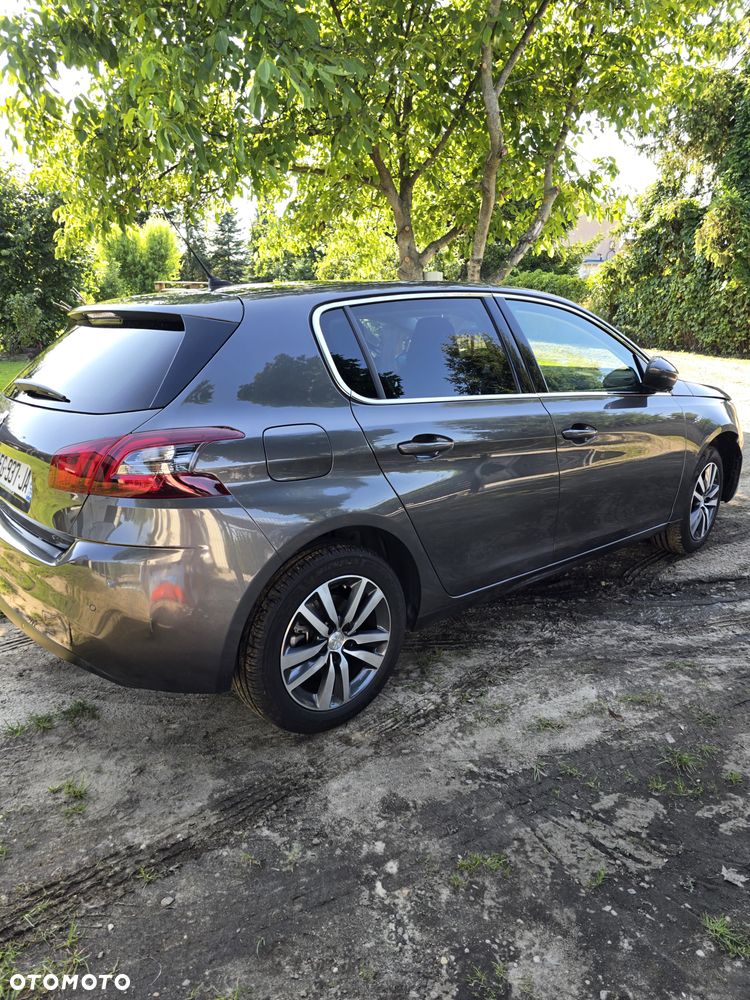 Peugeot 308 1.2 PureTech GPF Allure S&S EAT8 - 10