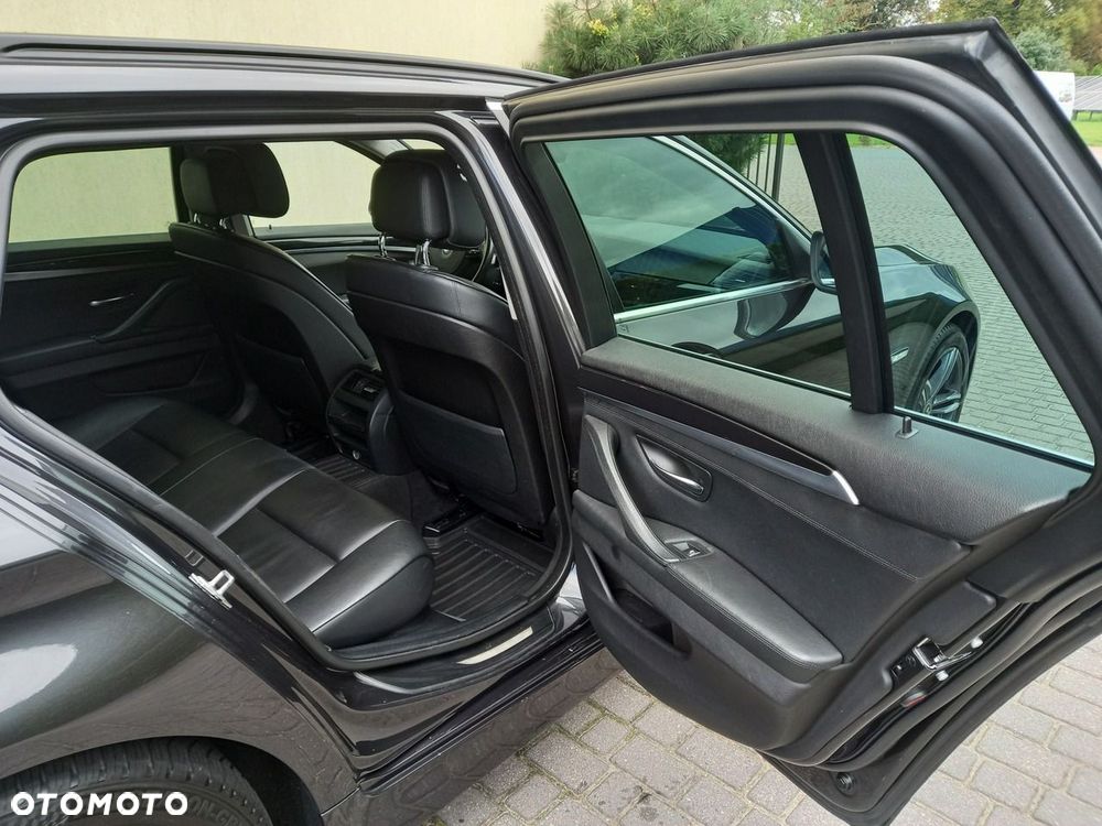 BMW Seria 5 520d Special Edition - 21
