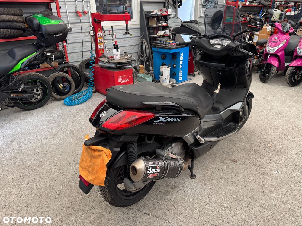 Yamaha X-max - 6