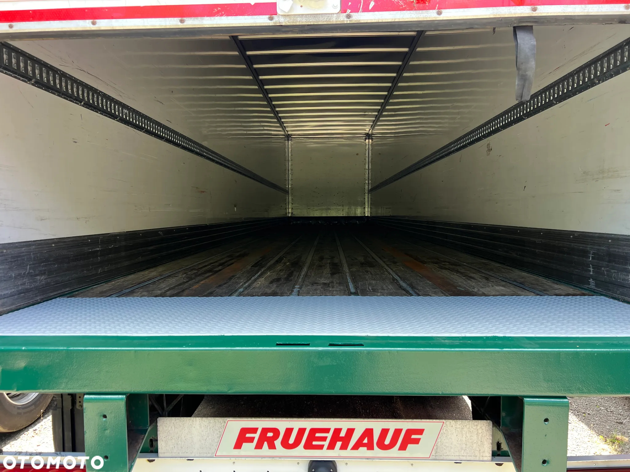 Fruehauf KONTENER OSIE SAF - 17