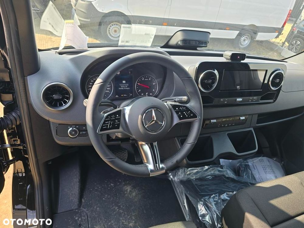 Mercedes-Benz Sprinter 317 CDI Long PRO 9G-Tronic - 16