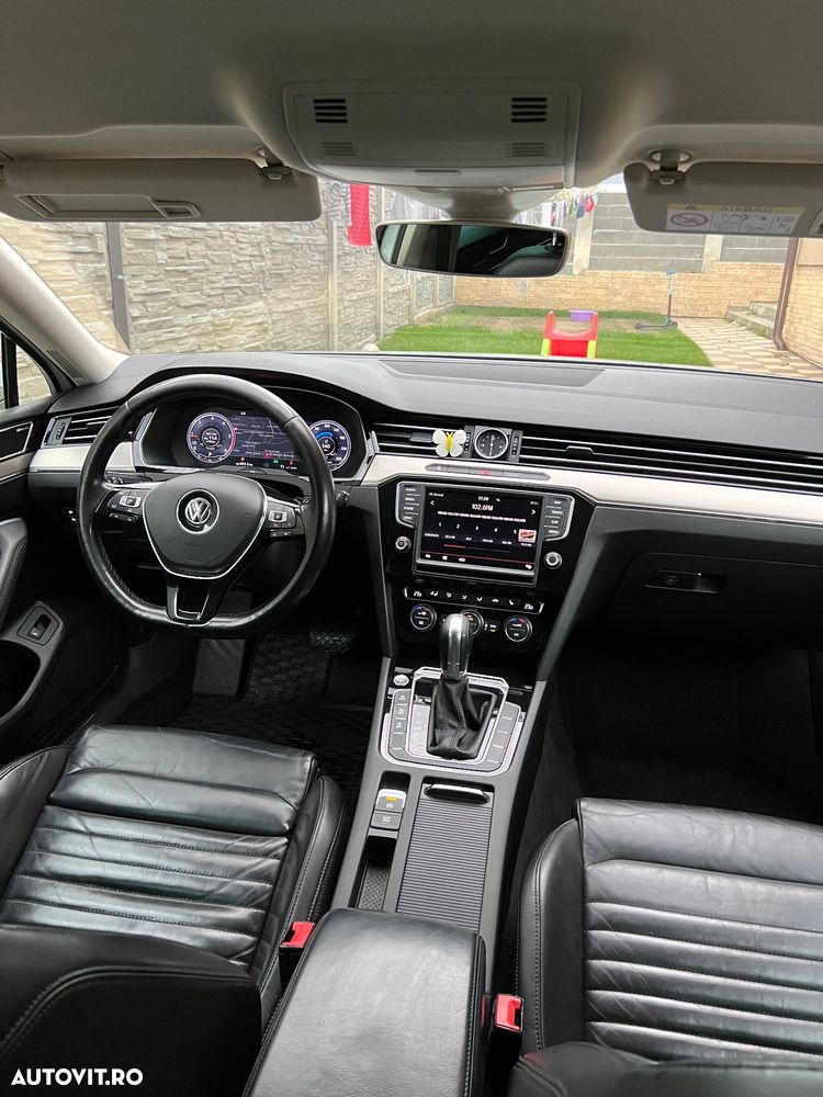 Volkswagen Passat 2.0 TDI SCR 4Motion DDG Highline - 6