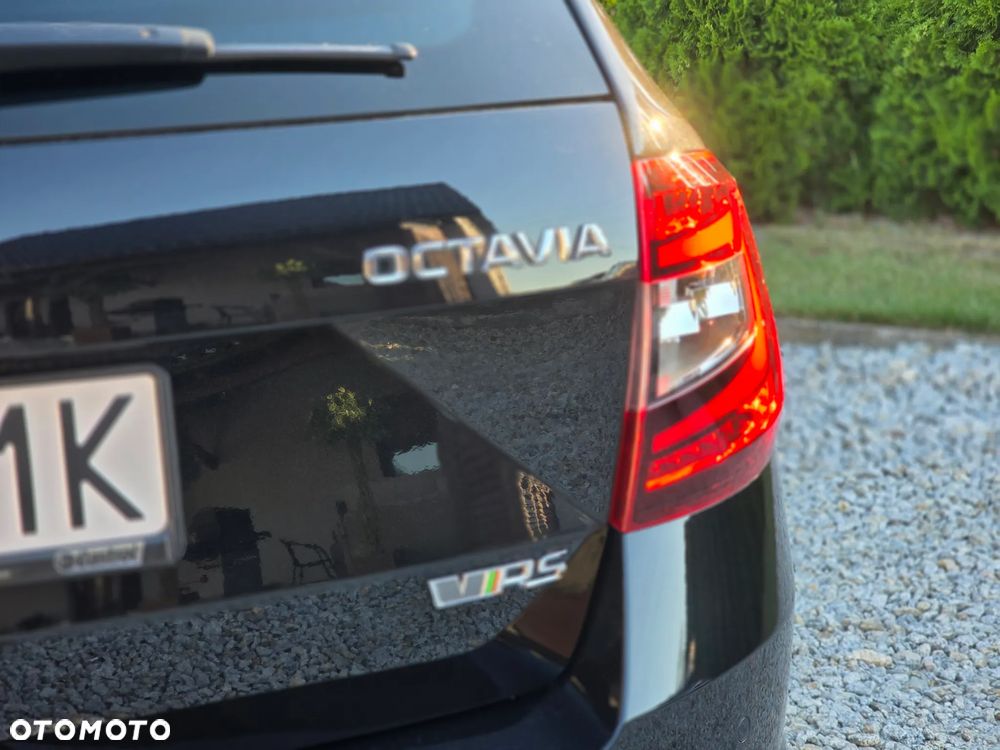 Skoda Octavia 2.0 TSI RS 245 DSG - 10