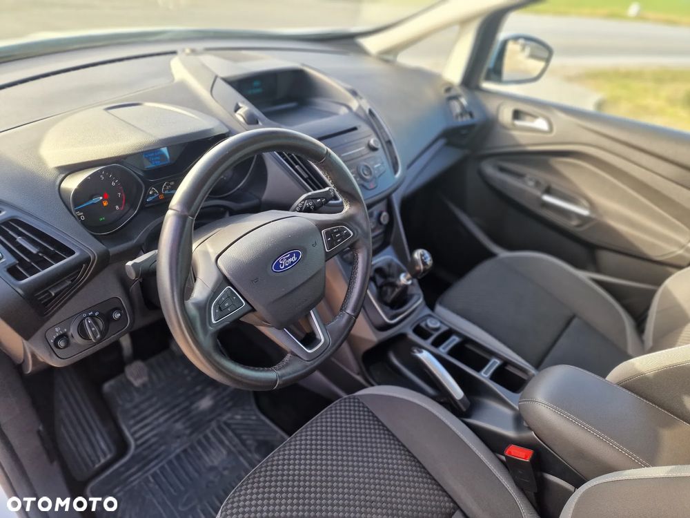 Ford C-MAX 1.0 EcoBoost Titanium ASS - 19