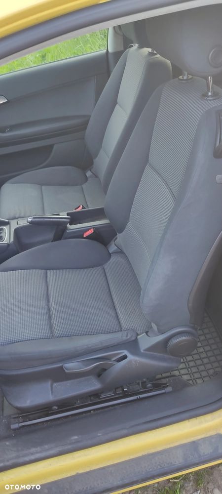 Audi A3 3-drzwiowe 1.6 Ambiente - 5