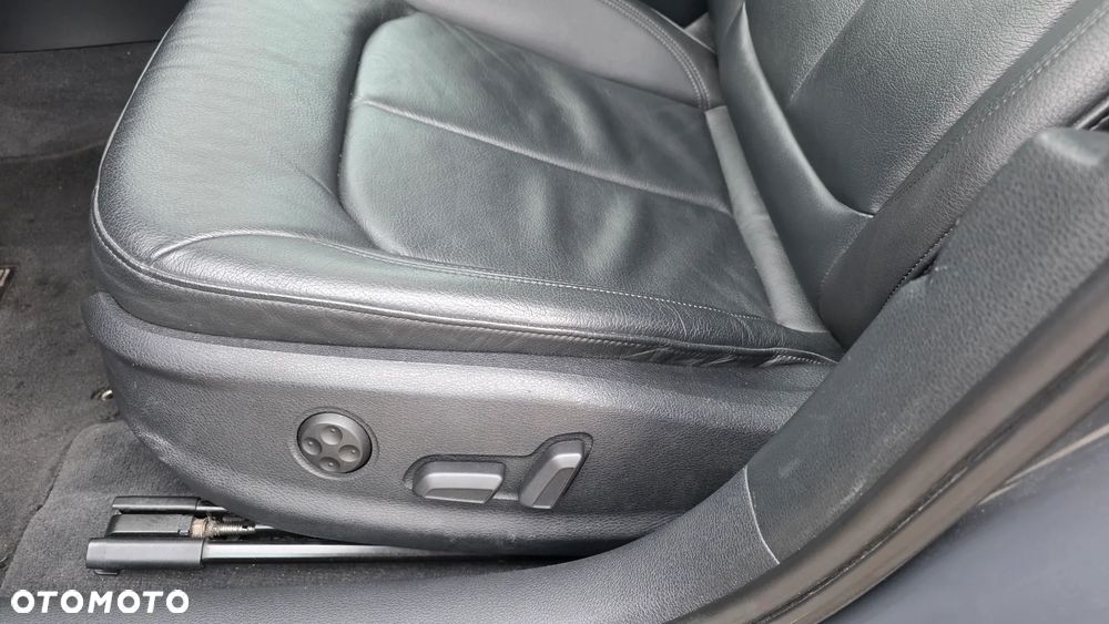 Audi A3 Limousine 2.0 TFSI quattro S tronic design - 12