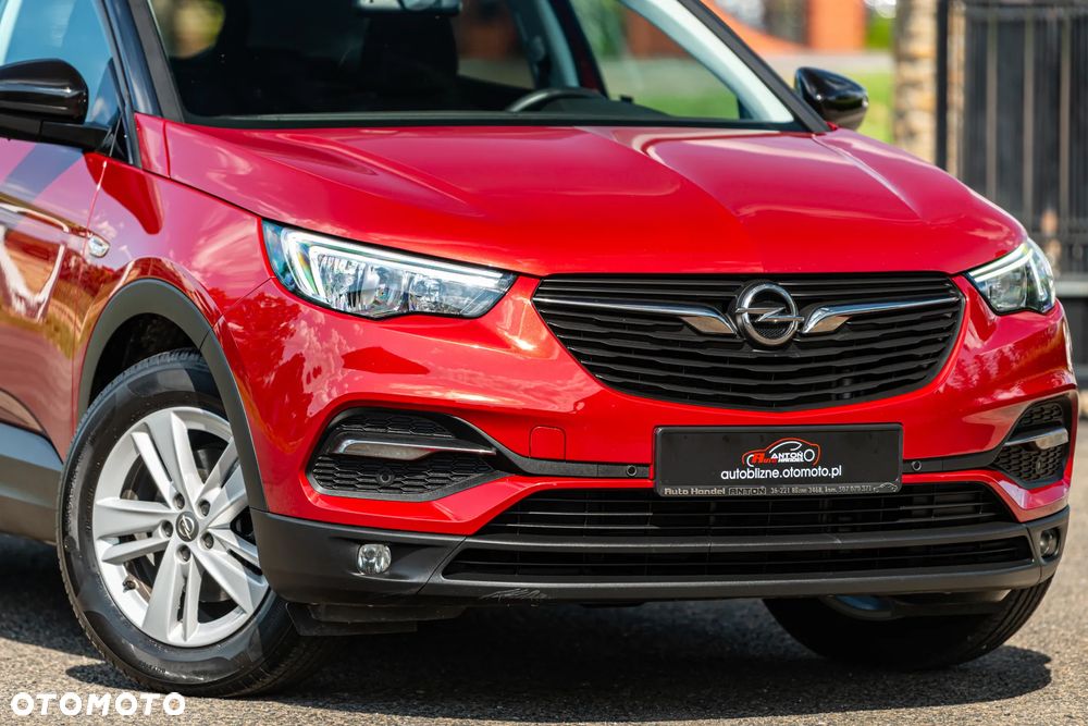 Opel Grandland X 1.2 Start/Stop Business Elegance - 9