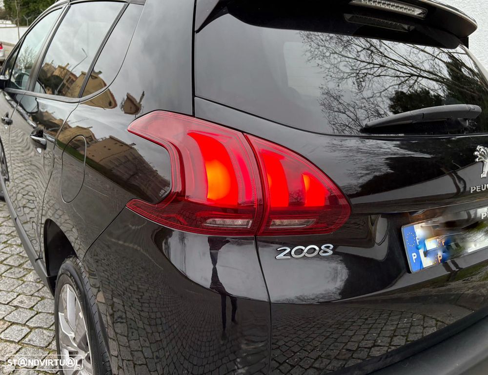 Peugeot 2008 1.2 PureTech Style - 22