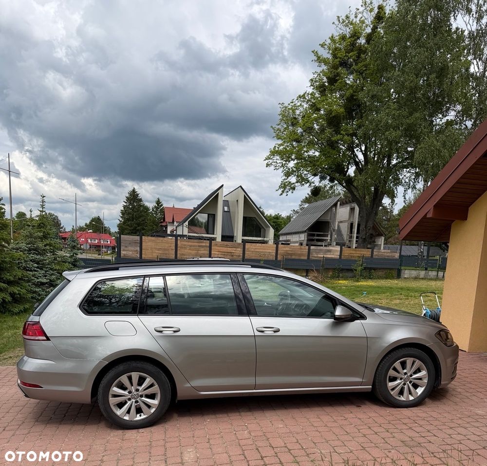 Volkswagen Golf 1.6 TDI BMT Comfortline - 3