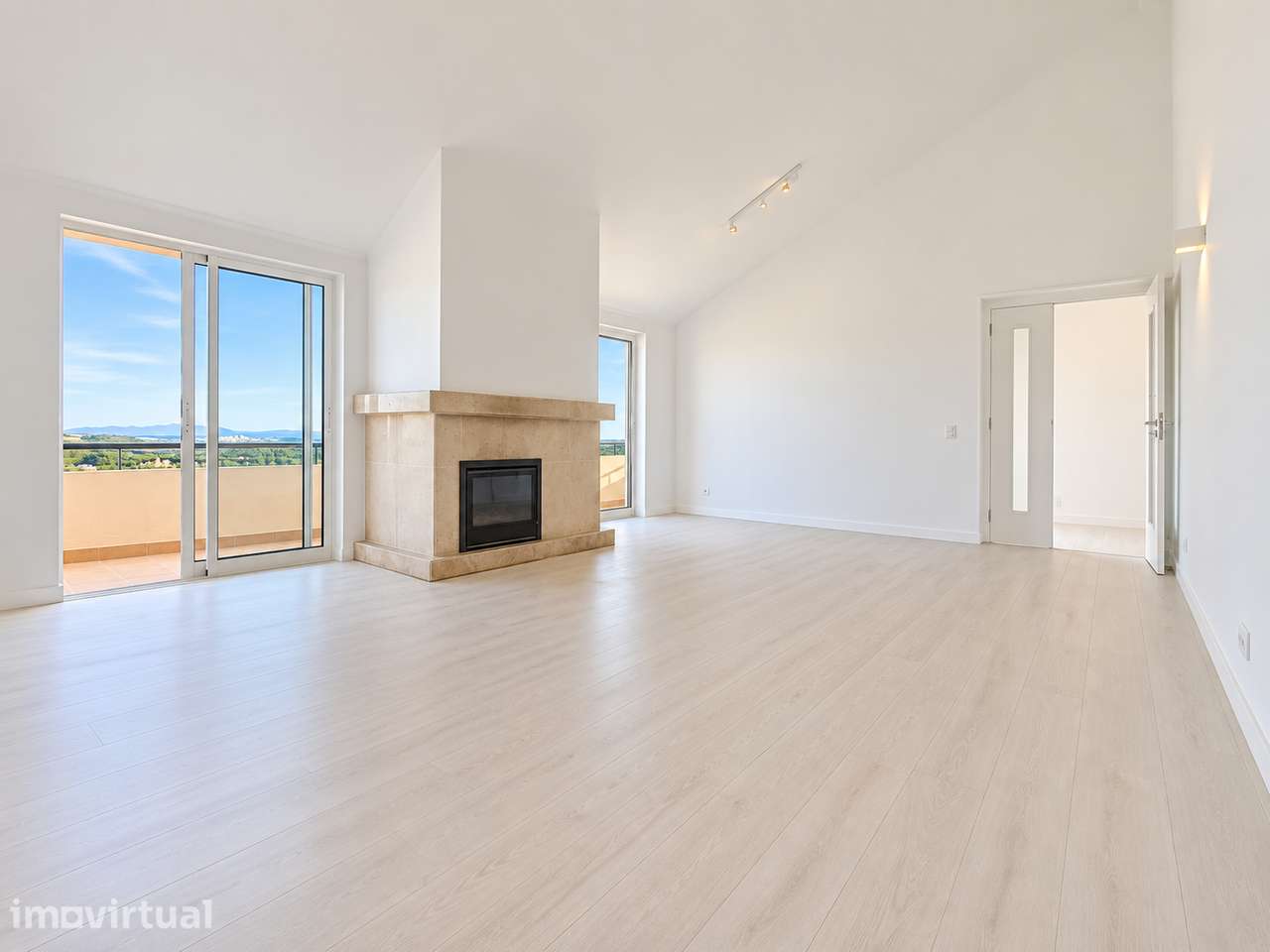Penthouse T2 com Vista Panorâmica - Belas Clube de Campo - Grande imagem: 5/22