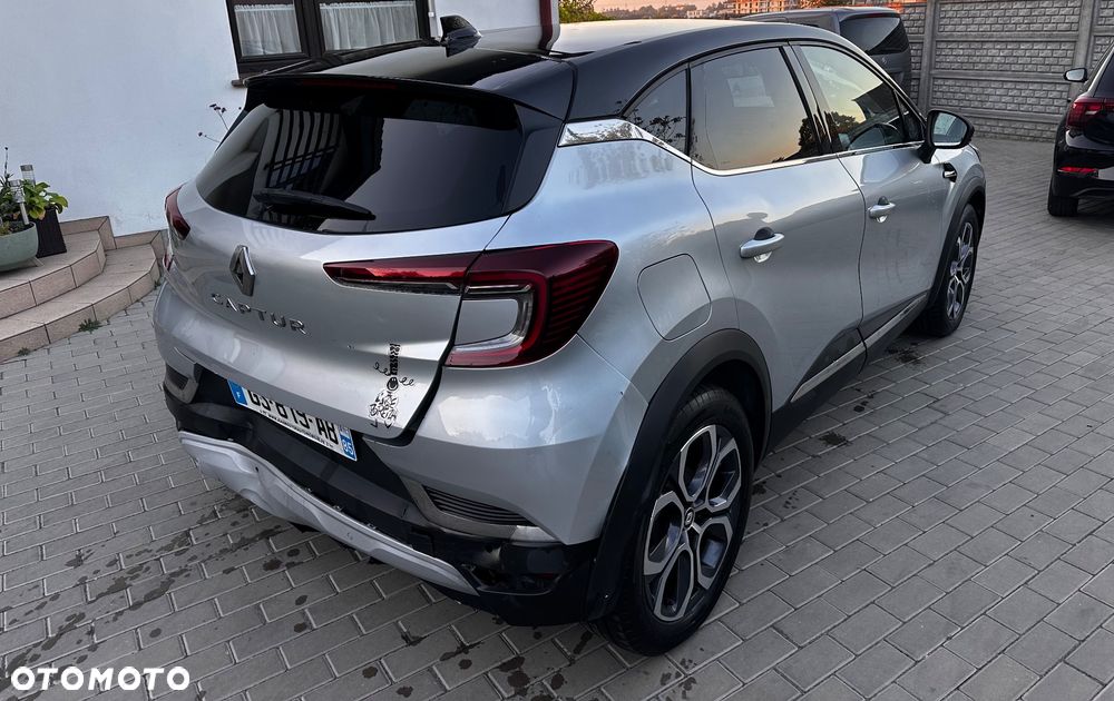 Renault Captur TCe Mild Hybrid 160 EDC GPF TECHNO - 11