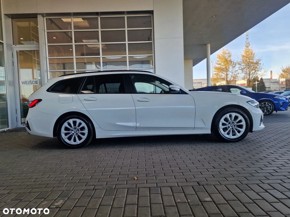 BMW Seria 3 318i Advantage - 12