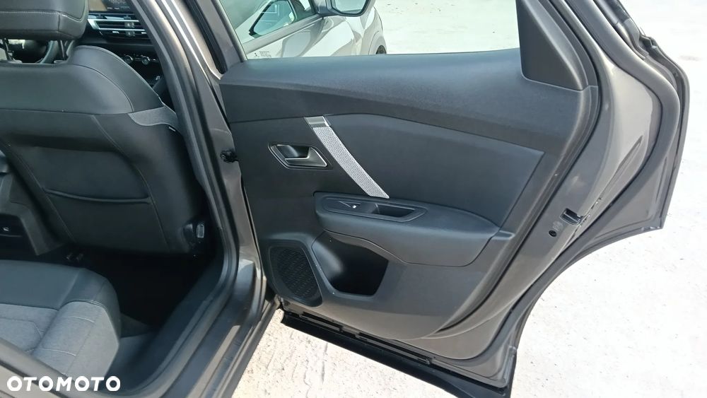 Citroën C4 PureTech 130 Stop&Start FEEL PACK - 21