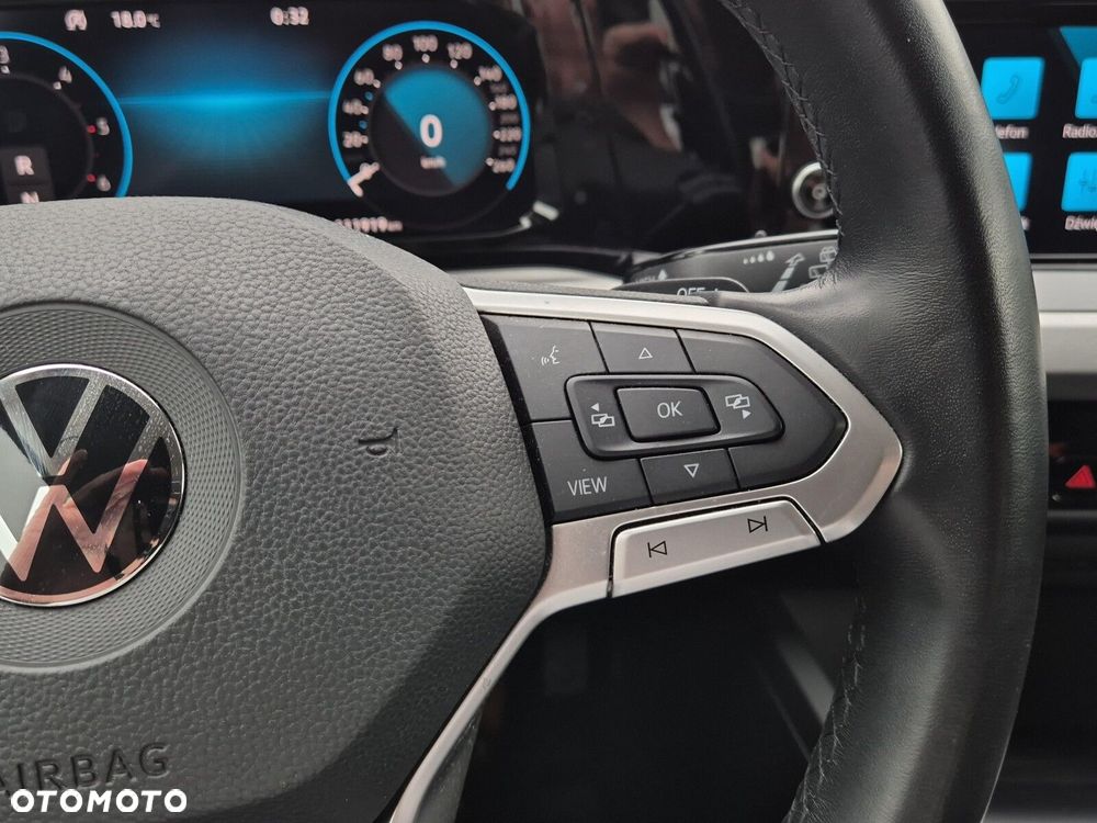 Volkswagen Golf - 16