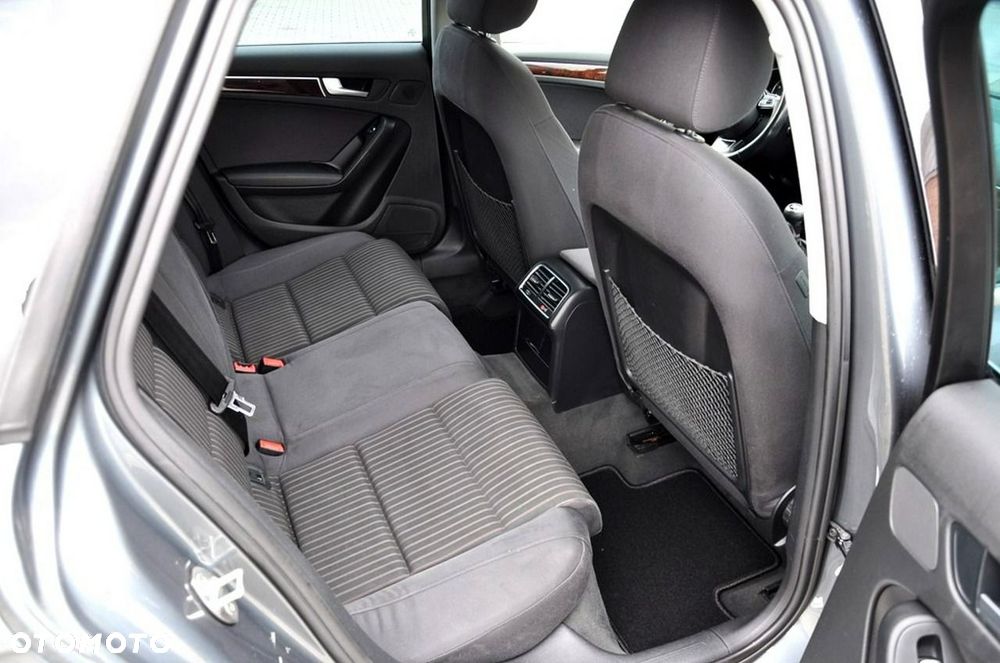 Audi A4 Avant - 25