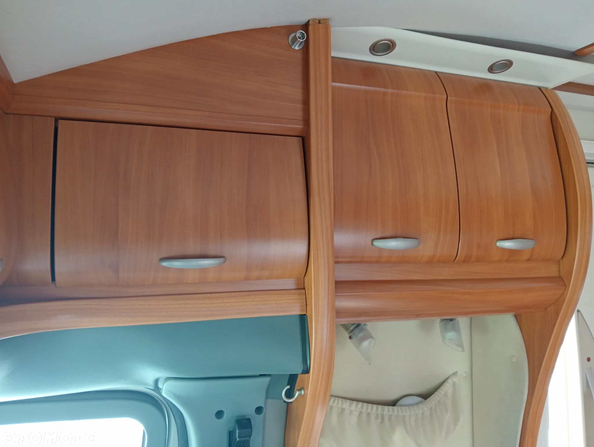 Ford Transit - 19