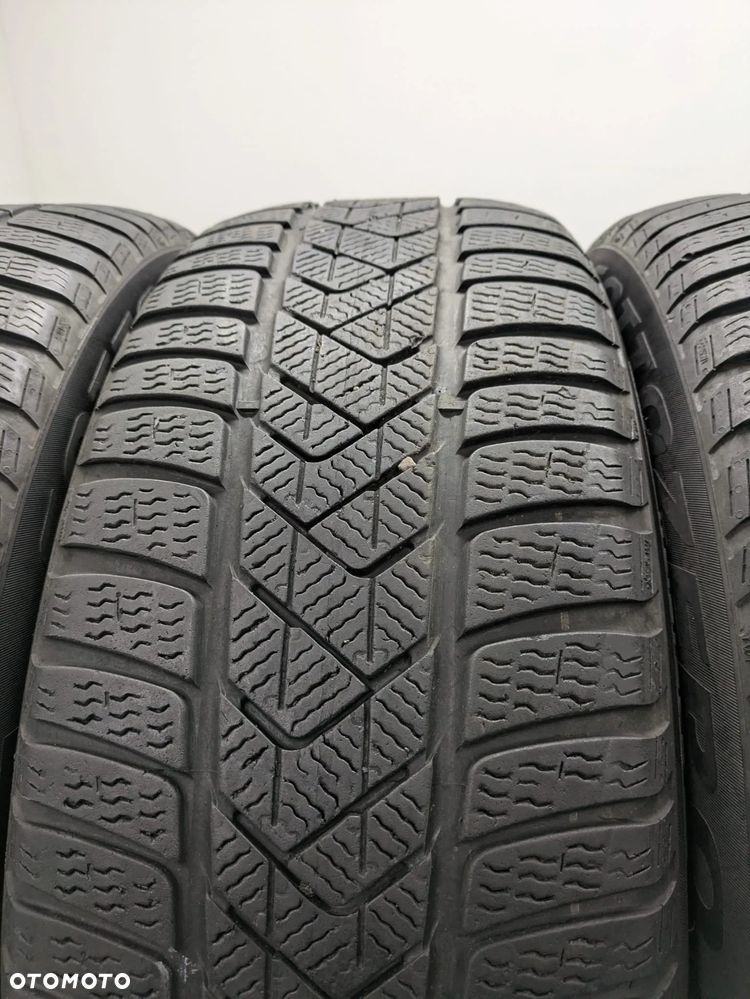 Opony zimowe 245/50/19 Pirelli Winter SottoZero 3 Runflat - 2