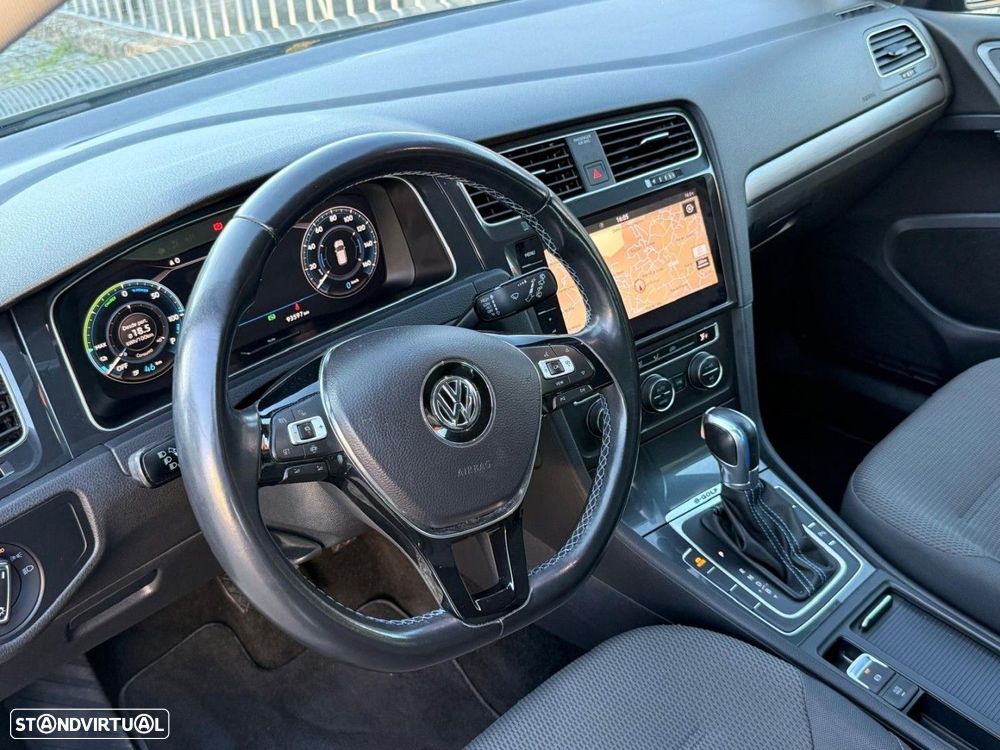 VW e-Golf AC/DC - 12