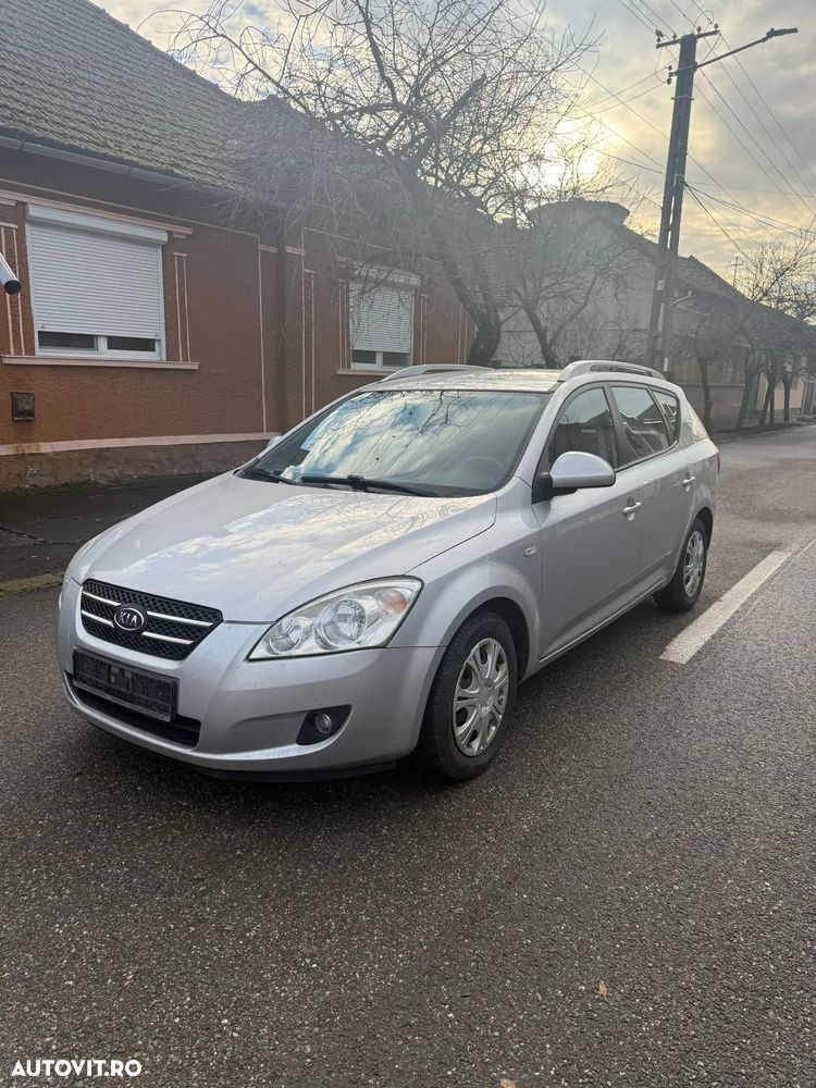 Dezmembrez Kia Ceed SW 1.6 d - 1