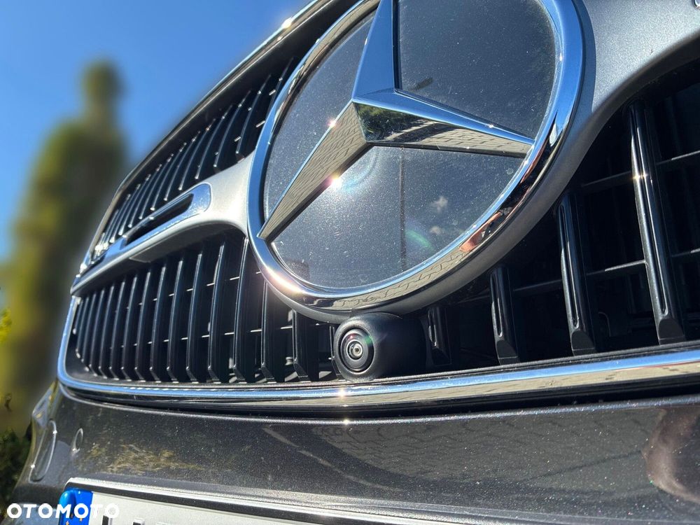 Mercedes-Benz GLC - 29