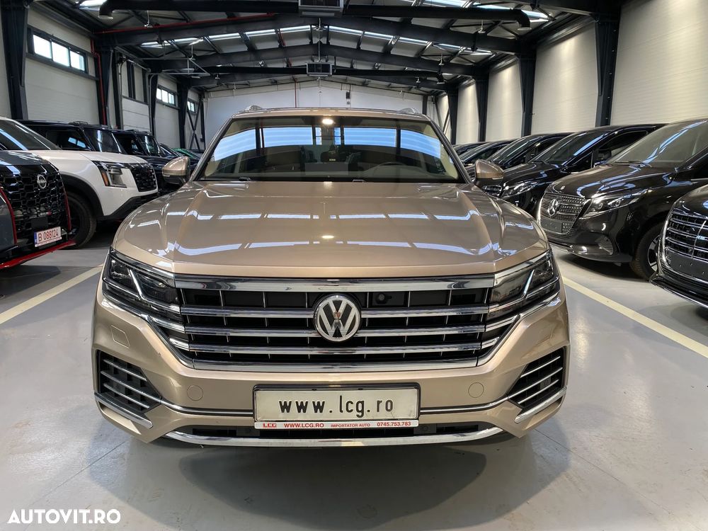 Volkswagen Touareg - 9