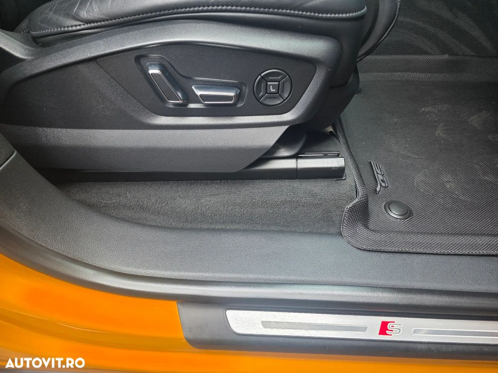 Audi Q8 3.0 50 TDI quattro Tiptronic MHEV - 14