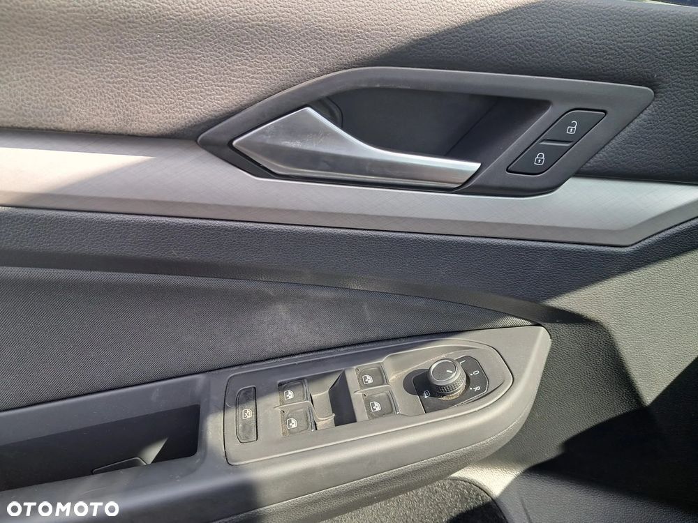 Volkswagen Golf 2.0 TDI Life - 20