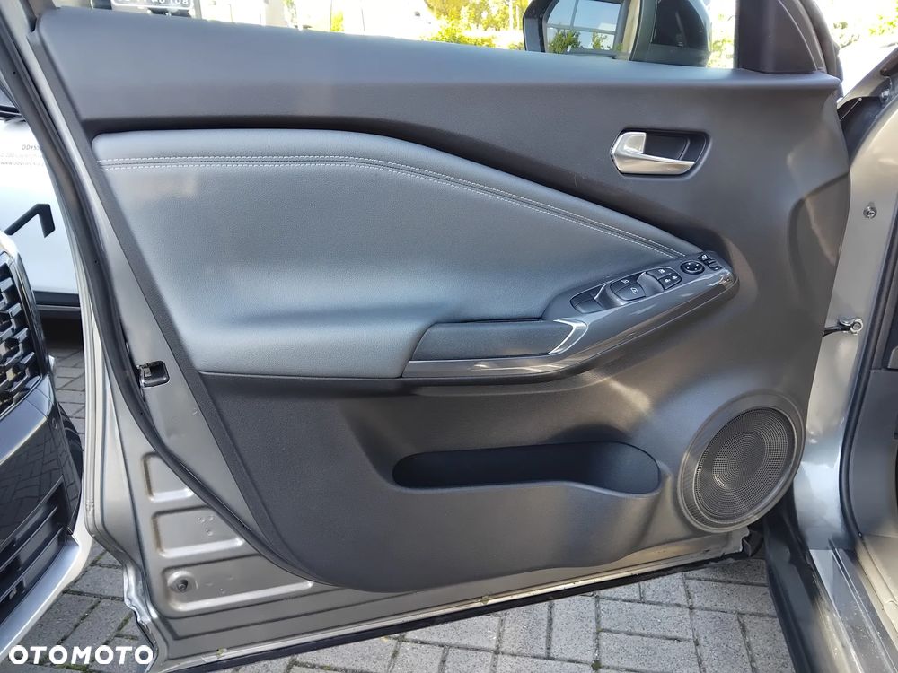 Nissan Juke 1.0 DIG-T N-Connecta - 19