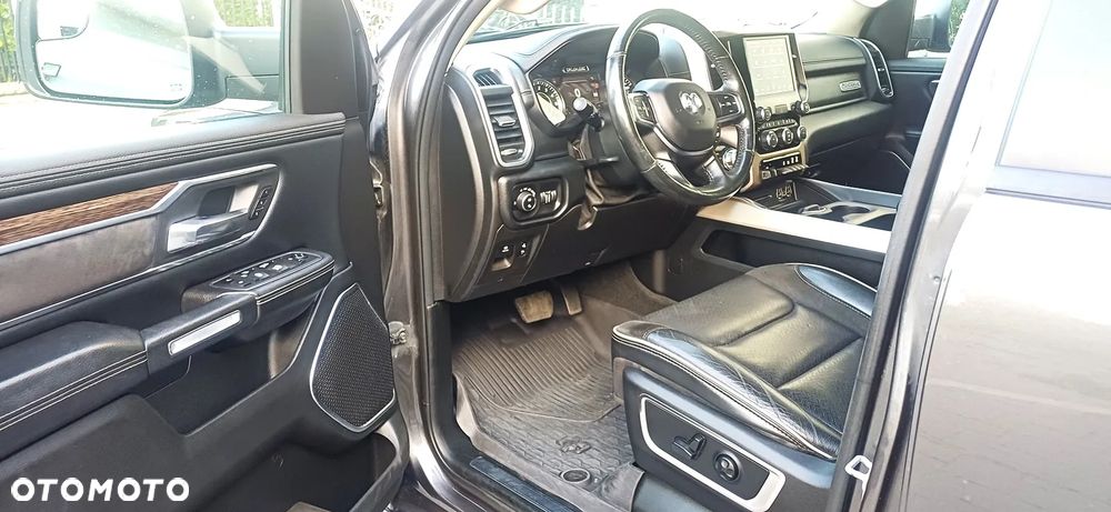 Dodge RAM 5.7 4x4 - 11
