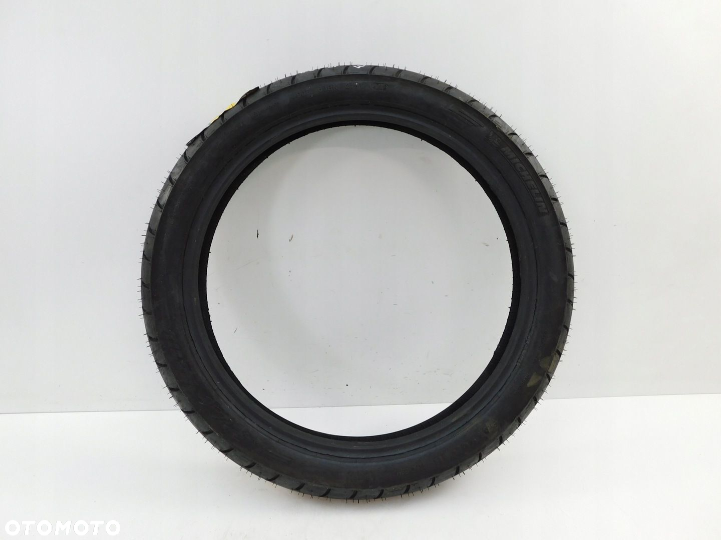 OPONA MICHELIN PILOT ACTIV 90/90-18 4,48mm 18r. - 2