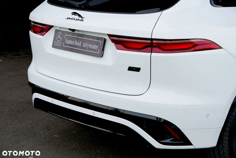 Jaguar F-Pace 2.0 D200 mHEV AWD R-Dynamic SE - 13