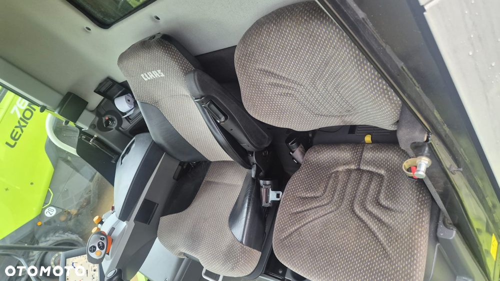 Claas Lexion 780TT z hederem - 9