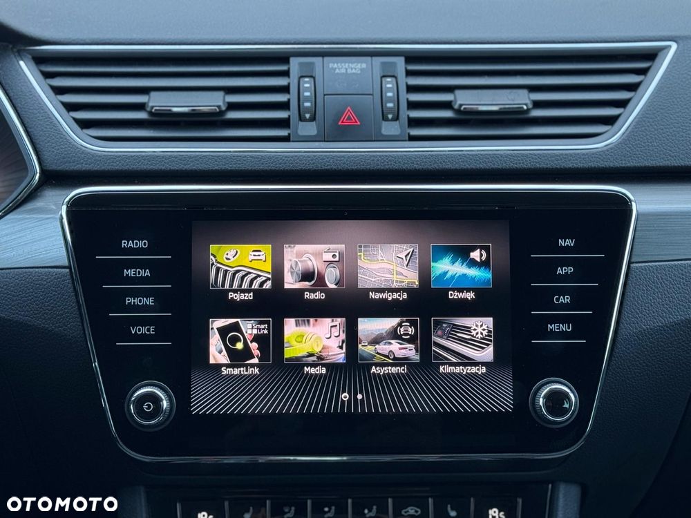 Skoda Superb 2.0 TDI SCR 4x4 Style DSG - 23